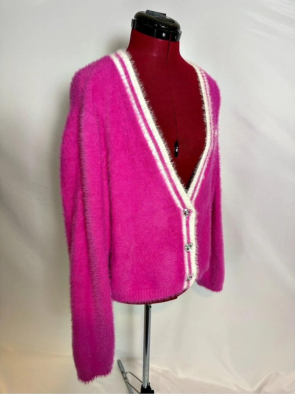 Barbie Cardigan Women's Size XL Pink & White Fuzzy 3-Button Long Sleeves - Picture 9 of 12